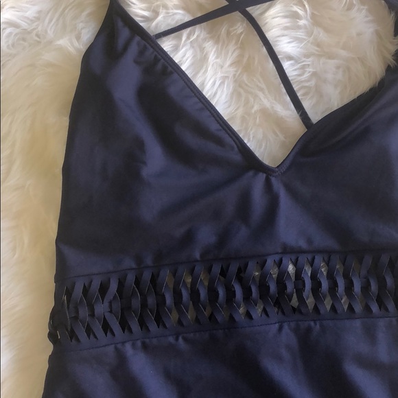 Kenneth Cole One Piece Swimsuit - Picture 5 of 8